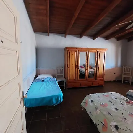 Magica Surf House Pensjonat Tindaya